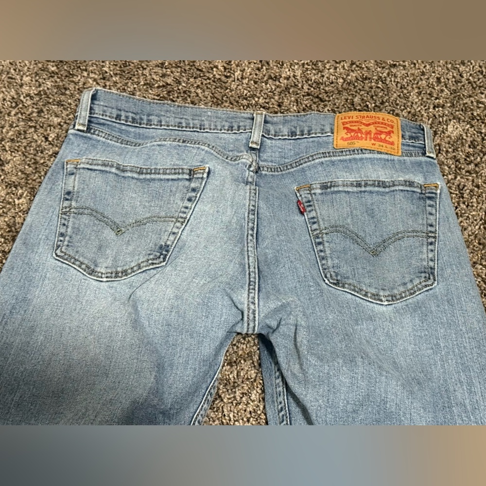 Levi’s men’s jeans sz 34x32